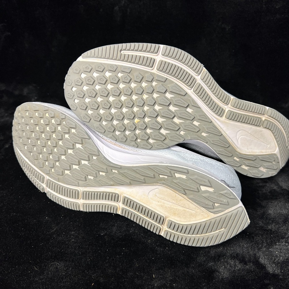 Nike Air Zoom Pegasus 36 AQ2210-100 Womens 10 Shoes White Half Blue Sneakers - Picture 6 of 7